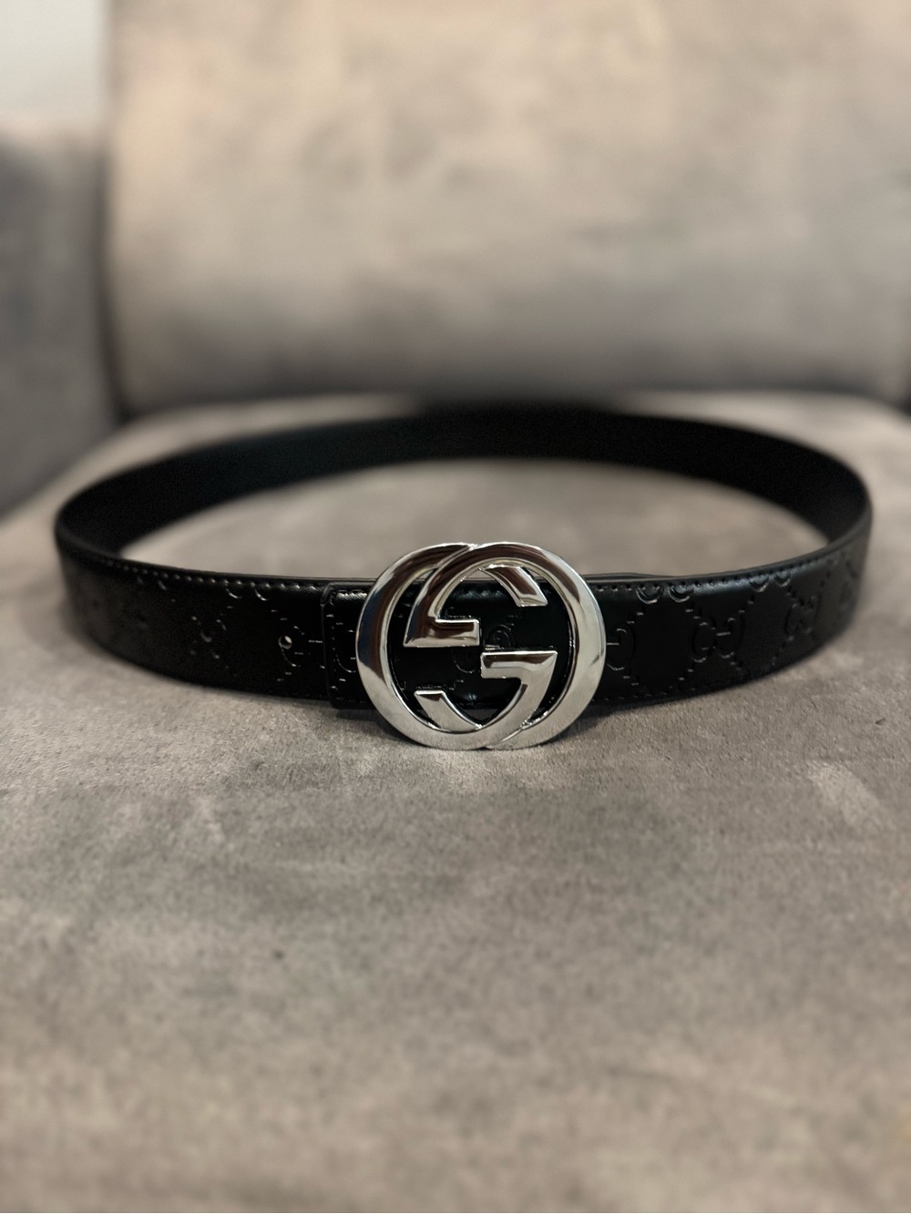 Gucci Black Embossed Leather Belt with Silver Double G Buckle